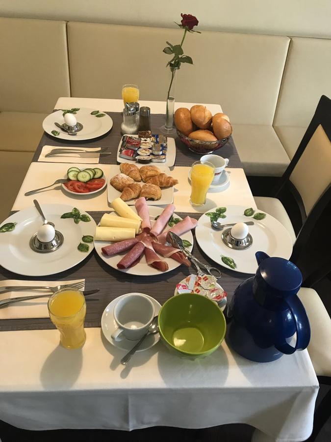 Hotel Friedrich ハーヘンブルク エクステリア 写真